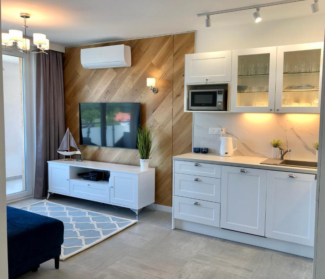 Apartament Vip Sztutolo Z Basenem Sztutowo Luaran gambar