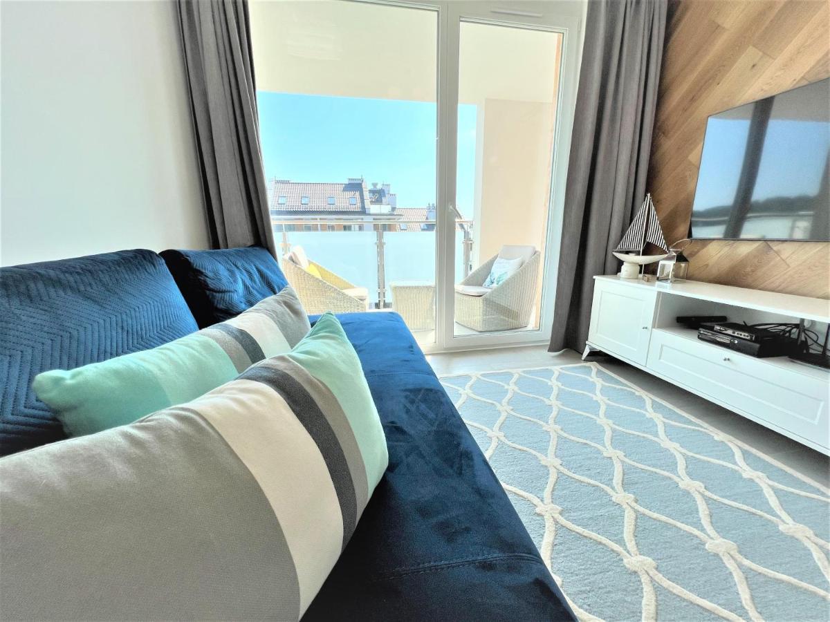 Apartament Vip Sztutolo Z Basenem Sztutowo Luaran gambar
