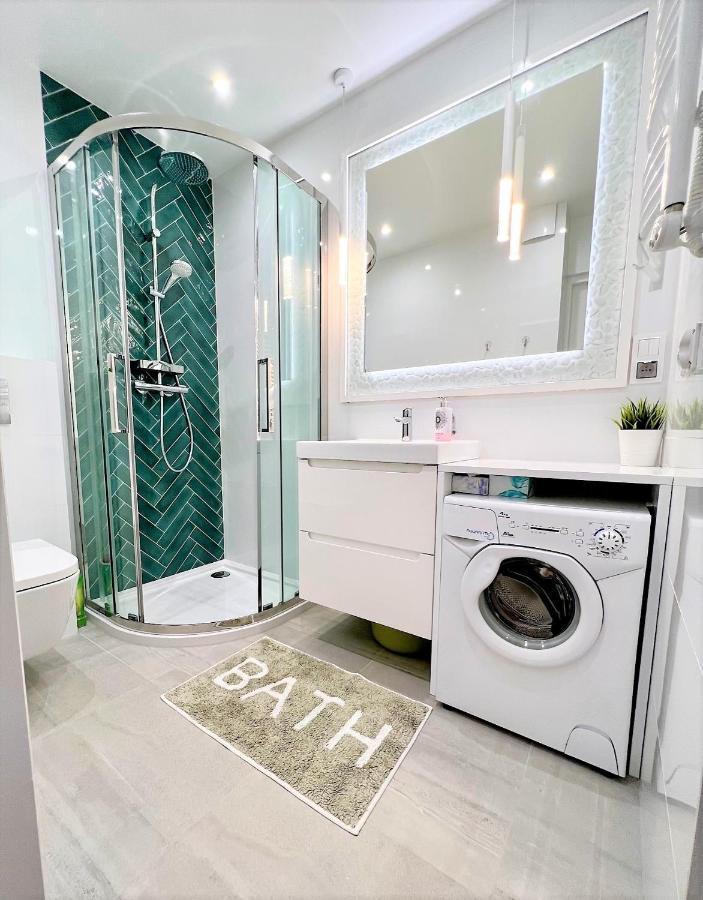 Apartament Vip Sztutolo Z Basenem Sztutowo Luaran gambar